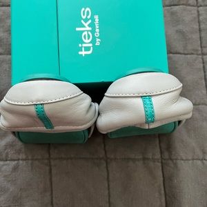 Tieks cool gray size 9